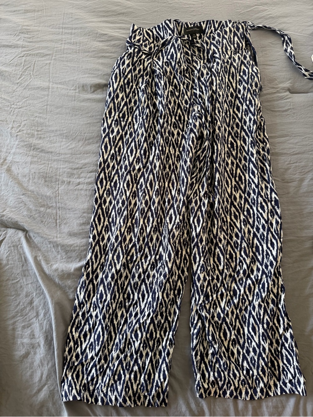 Banana Republic Navy and White Wide Leg Ikat Pants
